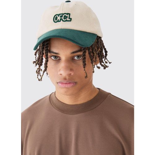 Casquette en velours côtelé - Ofcl - ONE SIZE - Boohooman - Modalova