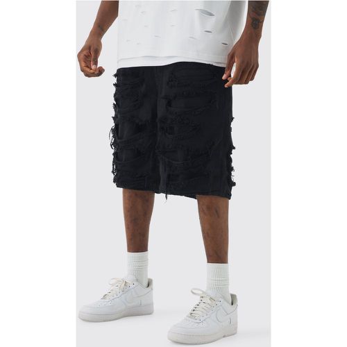 Tall Distressed Twill Overdyed Shorts In Washed Black homme - Boohooman - Modalova