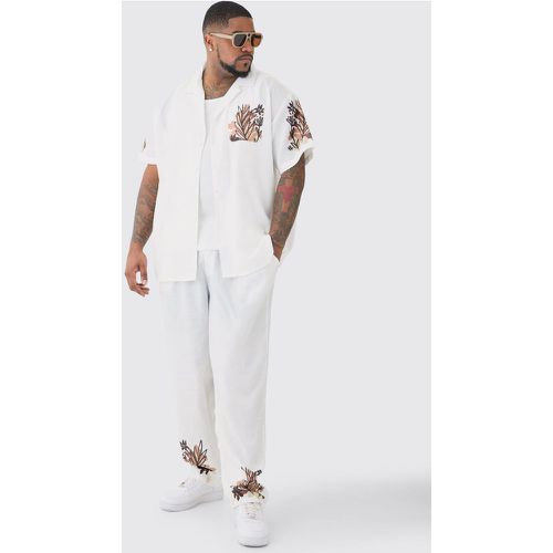 Grande taille - Ensemble fleuri avec chemise et pantalon homme - XXXL - Boohooman - Modalova