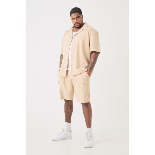 Grande taille - Ensemble avec chemise à manches courtes et short cargo homme - XXXL - Boohooman - Modalova