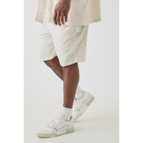 Grande taille - Short cargo large en lin à taille élastiquée - XXL - Boohooman - Modalova