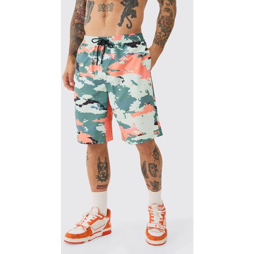 Short de sport à imprimé camouflage - S - Boohooman - Modalova