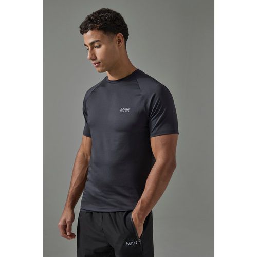 T-shirt de sport moulant - MAN Active homme - S - Boohooman - Modalova