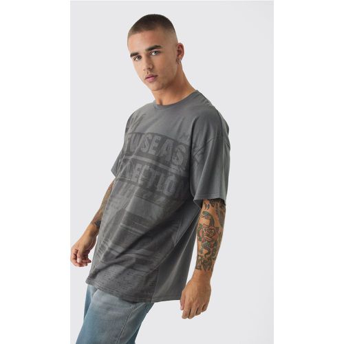 Oversized Newspaper Vintage Washed Graphic T-shirt - L - Boohooman - Modalova