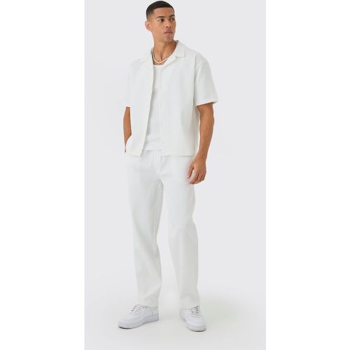 Ensemble oversize avec chemise plissée à manches courtes et pantalon droit - S - Boohooman - Modalova