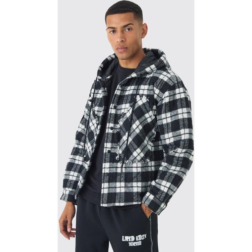 Chemise oversize matelassée à capuche et carreaux - S - Boohooman - Modalova