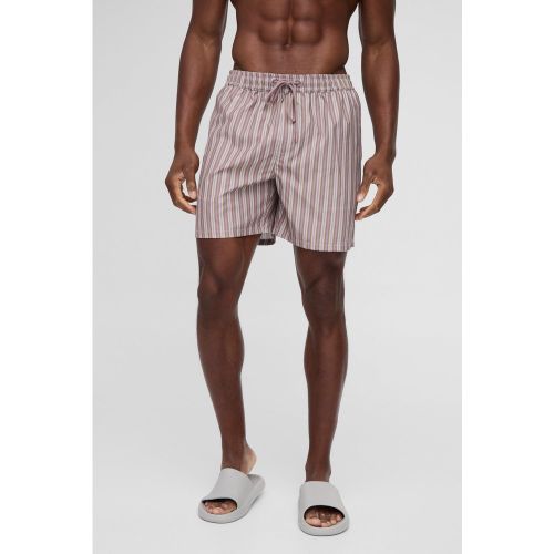 Short de bain mi long à rayures - S - Boohooman - Modalova