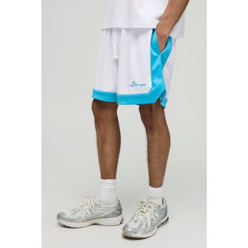 Short de sport oversize à logo signature - S - Boohooman - Modalova