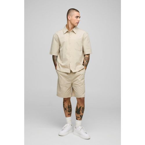 Ensemble oversize avec chemise stretch à manches 3/4 et short - S - Boohooman - Modalova