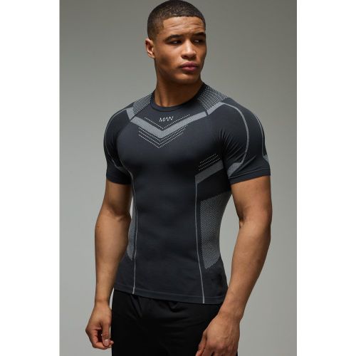 T-shirt de sport moulant perforé sans coutures - MAN Active homme - L - Boohooman - Modalova