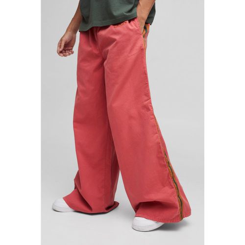 Pantalon de costume baggy à broderie - S - Boohooman - Modalova