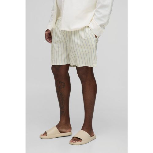 Grande taille - Short de bain mi-long à rayures - 2XL - Boohooman - Modalova