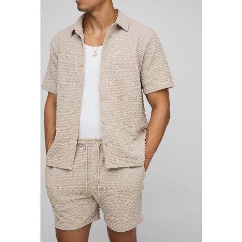 Ensemble texturé avec chemise et short - S - Boohooman - Modalova