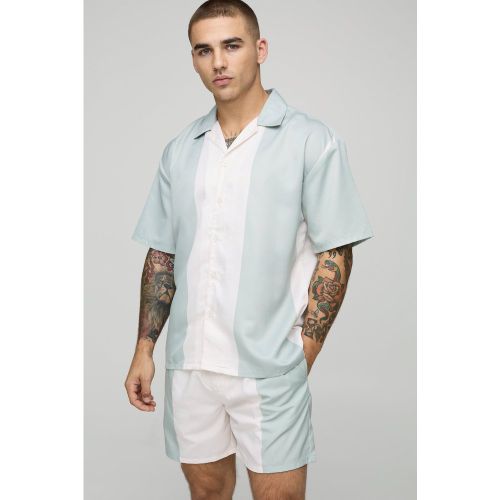 Ensemble oversize avec chemise block et maillot de bain - S - Boohooman - Modalova
