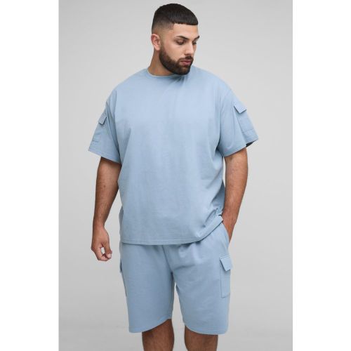 Grande taille - Ensemble utilitaire avec t-shirt et short cargo - 2XL - Boohooman - Modalova