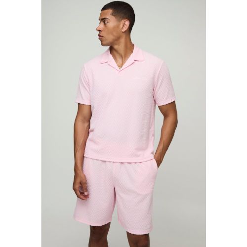 Ensemble brodé avec polo texturé et short - S - Boohooman - Modalova