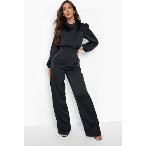 Combinaison Large Satinée À Col Bénitier - 36 - boohoo - Modalova