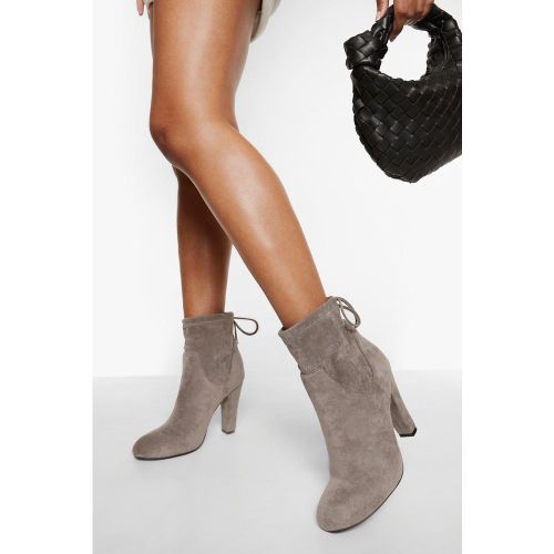 Bottines En Synthétique À Talon Carré Et Lacets - 36 - boohoo - Modalova