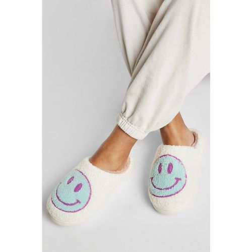 Chaussons Smiley En Polaire - S - boohoo - Modalova