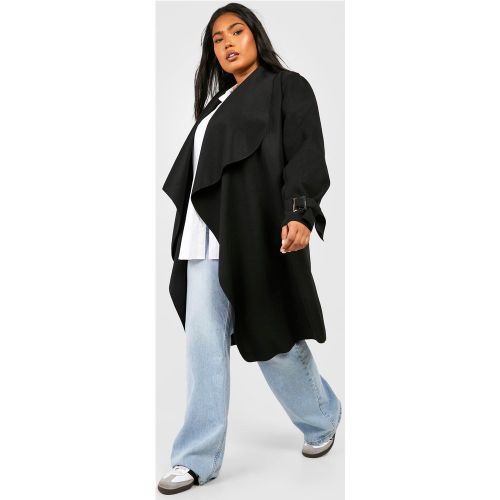 Grande Taille - Manteau Cascade Long - 50 - boohoo - Modalova