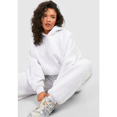 Grande Taille - Jogging Brodé - 44 - boohoo - Modalova
