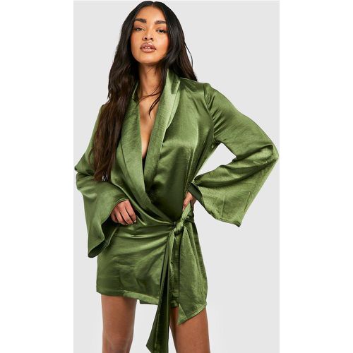 Robe Chemise Cache-Cœur Satinée - 40 - boohoo - Modalova