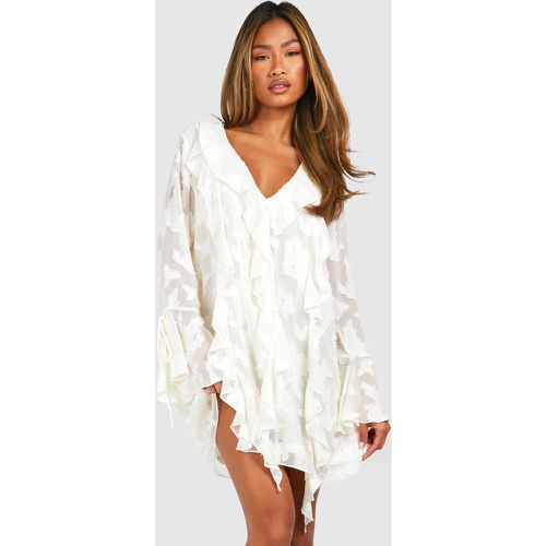 Robe Droite Fleurie À Volants - 38 - boohoo - Modalova