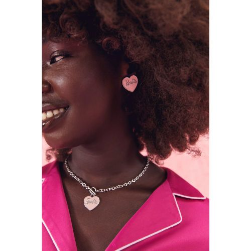 Barbie - Boucles D'Oreilles Cœur - One Size - boohoo - Modalova