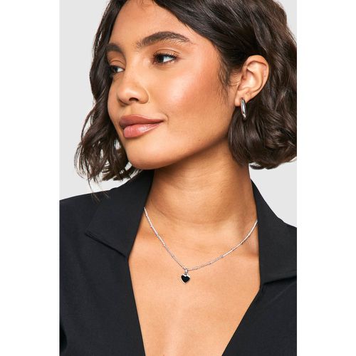 Collier Avec Cœur Émaillé Noir - One Size - boohoo - Modalova