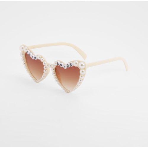 Team Bride Pearl Sunglasses - boohoo - Modalova