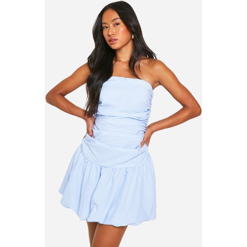 Robe Bustier Froncée À Dos Nu Et Rayures - 40 - boohoo - Modalova