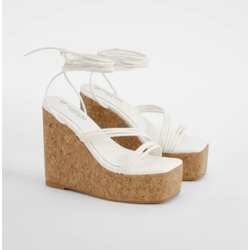 Chaussures Compensées À Lacets Et Bretelles - Pointure Large - 36 - boohoo - Modalova