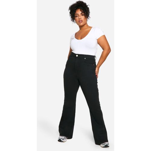 Grande Taille - Jean Flare En Denim - 56 - boohoo - Modalova