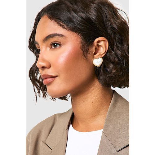 Boucles D'Oreilles Cœur À Perle - One Size - boohoo - Modalova