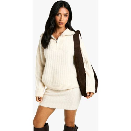Petite" - Ensemble Oversize En Maille Douce Avec Pull Et Mini-Jupe - Blanc Écru - Xs, Blanc Écru - boohoo - Modalova