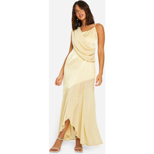 Robe Longue Satinée En Mousseline De Soie À Volants - 42 - boohoo - Modalova