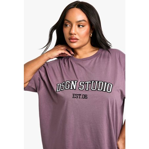 Grande Taille - T-Shirt Oversize À Slogan Dsgn - 46 - boohoo - Modalova