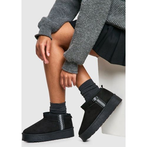 Bottines Confort À Broderies Et Plateforme - 36 - boohoo - Modalova