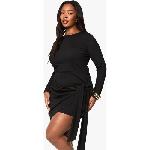 Grande Taille - Robe Portefeuille Courte Côtelée - 44 - boohoo - Modalova
