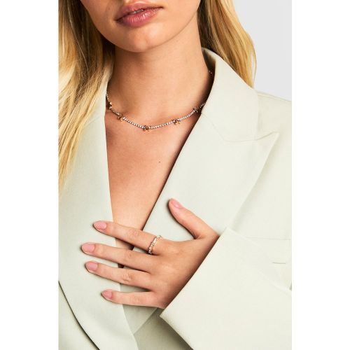 Lot De Bagues Et Collier À Ornements Croisés - S/M - boohoo - Modalova