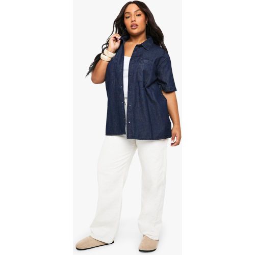 Grande Taille - Chemise En Jean À Manches Courtes - 44 - boohoo - Modalova