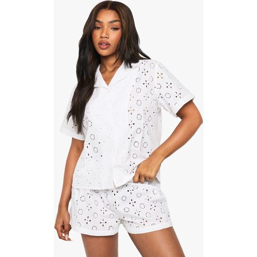 Ensemble De Pyjama Brodé Avec Chemise À Manches Courtes Et Short - 34 - boohoo - Modalova