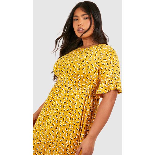 Grande Taille - Robe Babydoll Fleurie - boohoo - Modalova