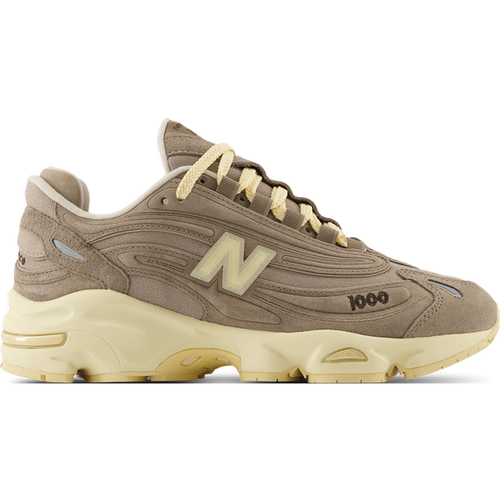 Commandez maintenant New Balance 1000 - Chaussures - 42.5 - Marron - Cuir. Soyez les premiers à mettre la main sur les baskets, les survêtements, le - 314218454404090 - Modalova