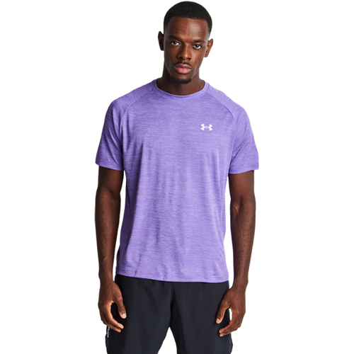 Tech T-Shirts - Violet - Taille: M - Poly Woven - Foot Locker - Under Armour - Modalova