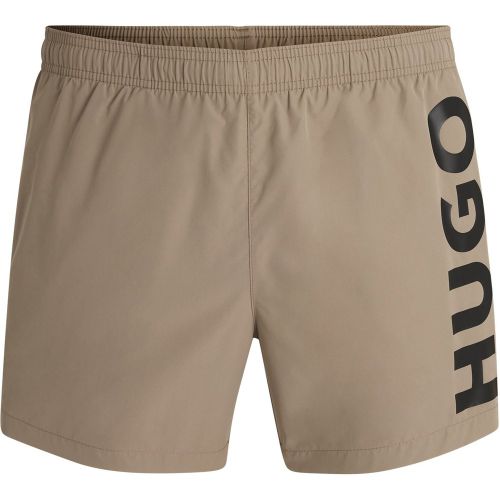 Short de bain à séchage rapide et logo imprimé vertical - HUGO - Modalova