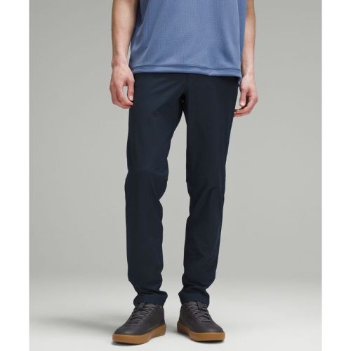 “ Pantalon ABC 5 poches coupe slim Warpstremes â€“ 94 cm â€“ Bleu â€“ Taille 44 - lululemon - Modalova