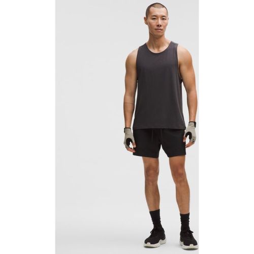 “ Short Zeroed In sans doublures â€“ 13 cm â€“ Taille S - lululemon - Modalova