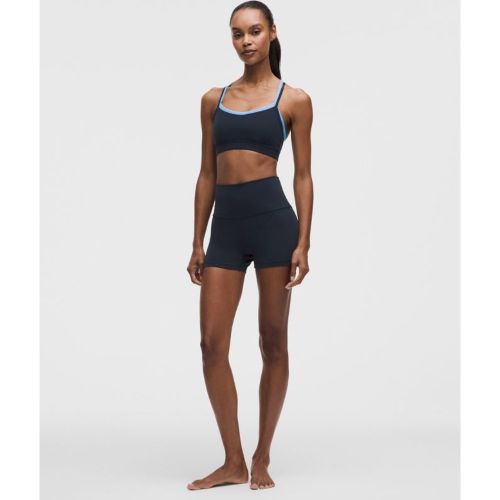“ Short Align taille hautes â€“ 10 cm â€“ Bleu â€“ Taille 8 - lululemon - Modalova