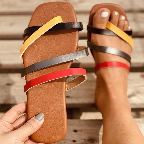 Sandales avec blocs de couleurs - SHEIN - Modalova
